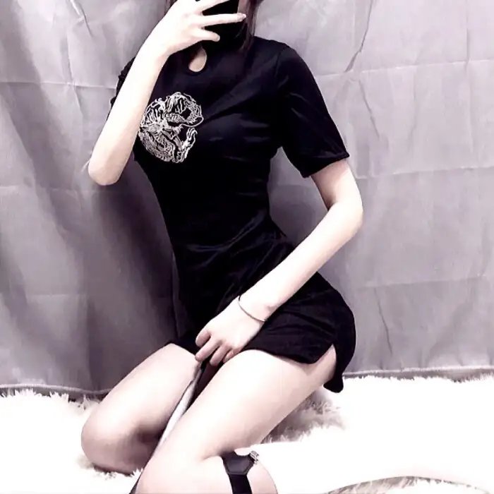模范爱侣