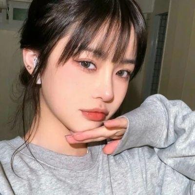 隔壁的吸血鬼美眉